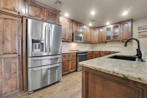 23 E 1460 Rd, Lone Wolf, OK, 73655 | Card Image