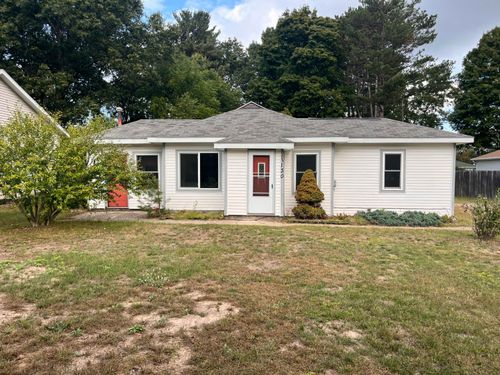 1130 Englewood Ave, Norton Shores, MI, 49441-5114 | Card Image