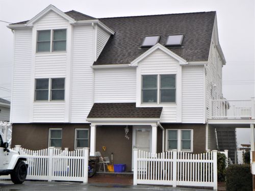 down-289 Portsmouth Ave, Seabrook, NH, 03874-4762 | Card Image
