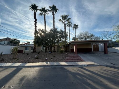 3875 Hoopa Ln, Las Vegas, NV, 89169-3350 | Card Image