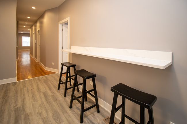 1S - 5310 S Harper Ave, Home with 6 bedrooms, 2 bathrooms and null parking in CHICAGO IL | Image 4