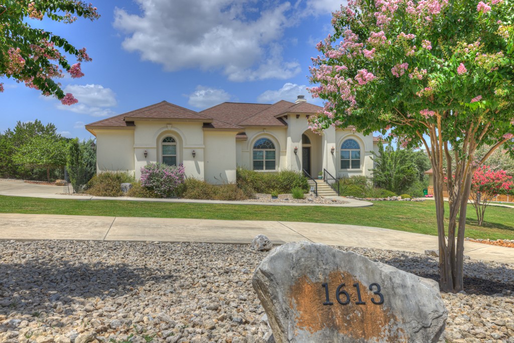 Angolo , New Braunfels, TX 78132