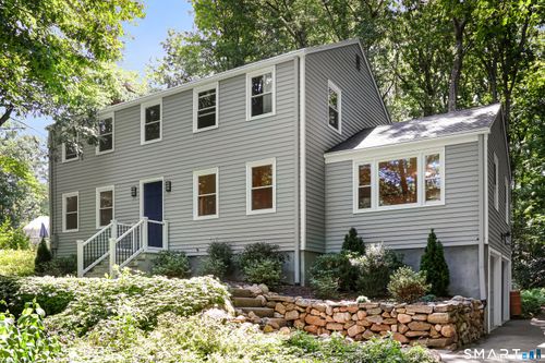 9 Katherine Gaylord Ln, Burlington, CT, 06013-1409 | Card Image
