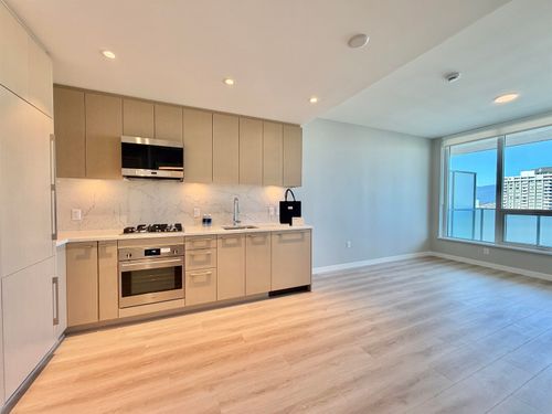1705-5938 Olive Avenue, Burnaby, BC, V5H0M6 | Card Image