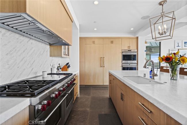 2148 E Oceanfront, House other with 5 bedrooms, 5 bathrooms and 3 parking in Newport Beach CA | Image 21