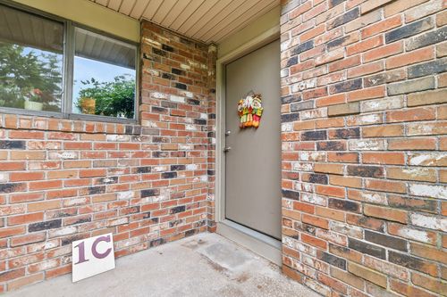 apt-c-1 Amato Dr, South Windsor, CT, 06074-3603 | Card Image