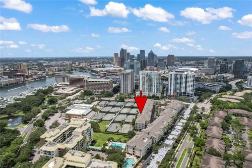 2307-501 Knights Run Ave, TAMPA, FL, 33602-5948 | Card Image