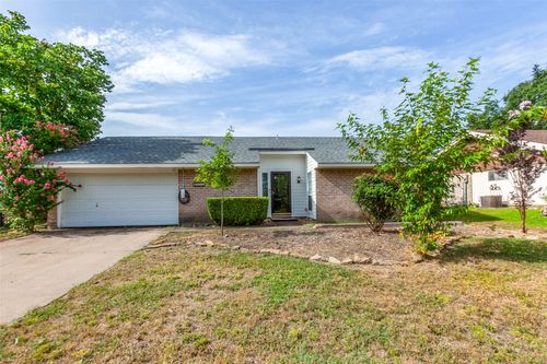 2122 Sunrise Trl, Richardson, TX, 75081-4721 | Card Image