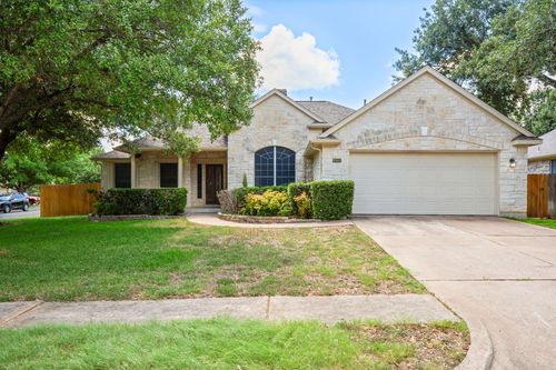 8901 La Siesta Ct, Austin, TX, 78749-3452 | Card Image