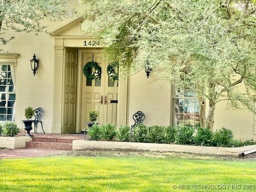 1424 Stanley St Sw, Ardmore, OK, 73401-3234 | Card Image