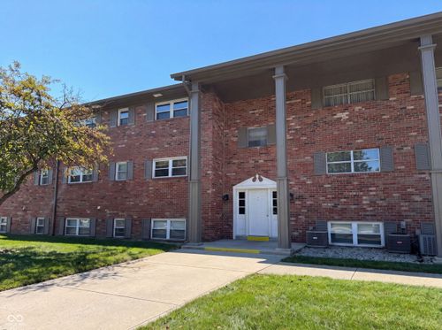 unit-e-3135 E 52nd St, Indianapolis, IN, 46205-1528 | Card Image