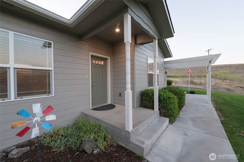 6279 Touchet North Rd, Touchet, WA, 99360-9546 | Card Image