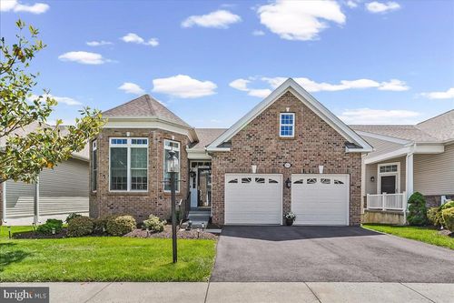 214 Hanover Rd, PHOENIXVILLE, PA, 19460-5651 | Card Image