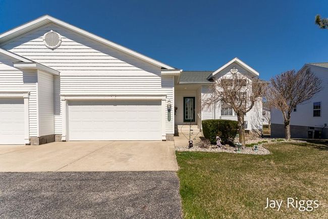 2520TurningLeafWay-3LoRes | Image 4