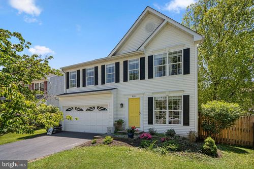 818 Bellview Ct Ne, LEESBURG, VA, 20176-4933 | Card Image