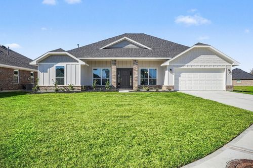 10 Keystone Ct, Angleton, TX, 77515-1216 | Card Image