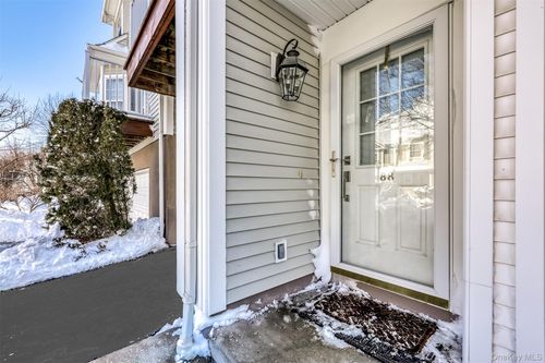 88 Crystal Hill Dr, Pomona, NY, 10970-2603 | Card Image