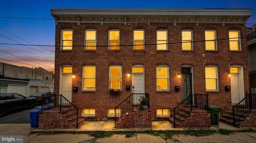 2105 E Lamley St, BALTIMORE, MD, 21231-1647 | Card Image