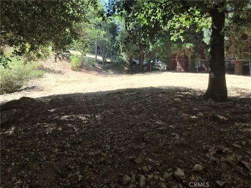 24814 Edelwiess Dr, Crestline, CA, 92325-9567 | Card Image