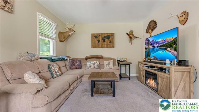 225 Creek Rd, House other with 2 bedrooms, 1 bathrooms and null parking in Greentown PA | Image 12