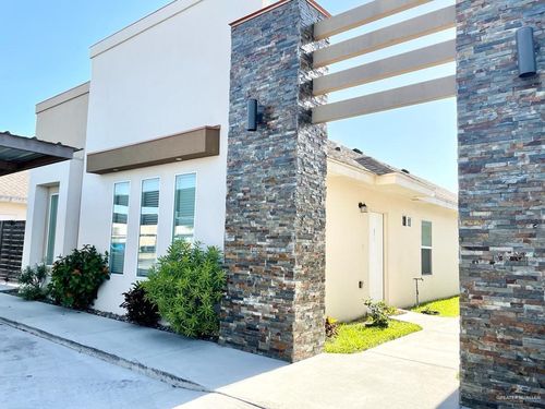 apt-4-3007 Javalina Ave, Edinburg, TX, 78542-6914 | Card Image