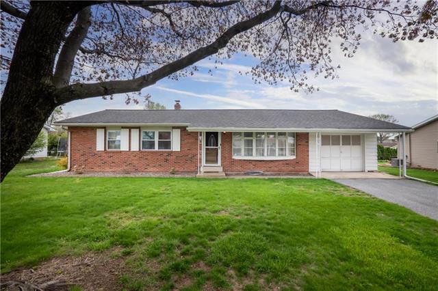 Elm Dr, Allentown, PA 18103