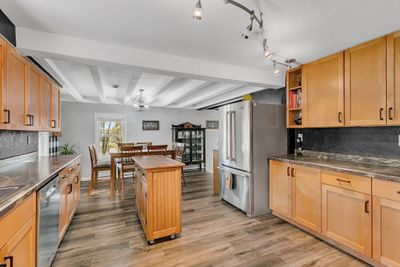 Spacious kitchen/dining | Image 3