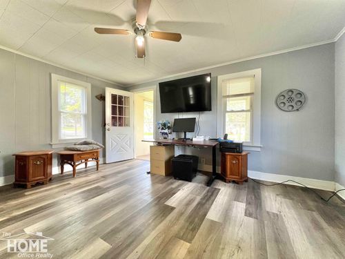 827 Lingle Ave, Owosso, MI, 48867-4529 | Card Image