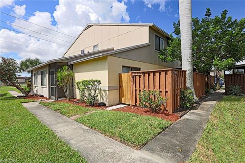 apt-3-5274 Cedarbend Dr, FORT MYERS, FL, 33919-7525 | Card Image
