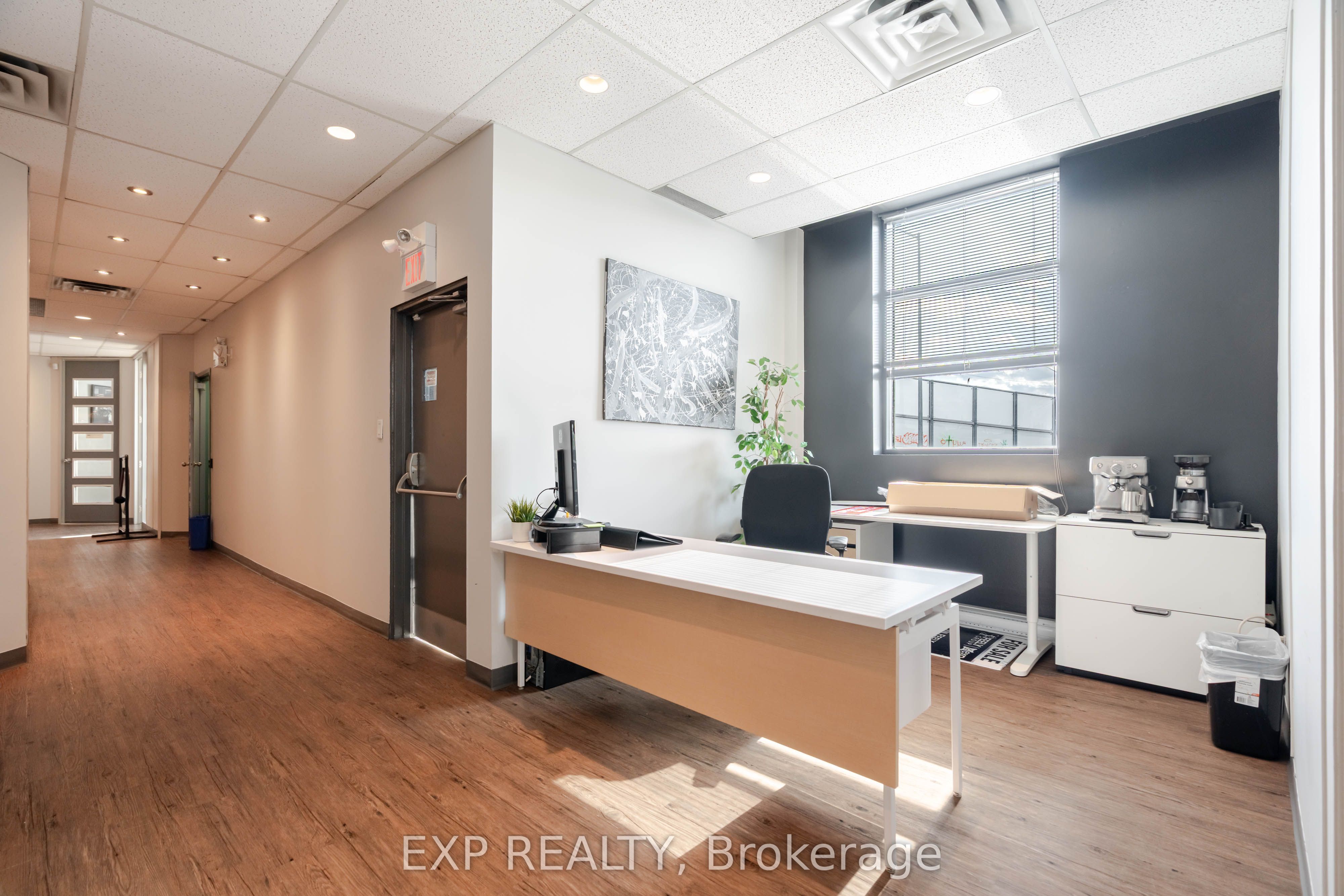 Commercial Lease in Ottawa Centre 4