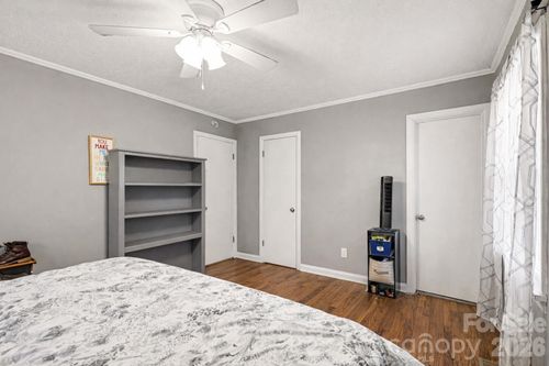 1270 Earnhardt Rd, Salisbury, NC, 28146-2270 | Card Image