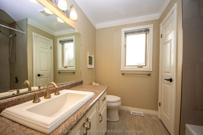 1740 Waddell Ave, House other with 4 bedrooms, 5 bathrooms and 4 parking in Peterborough ON | Image 26