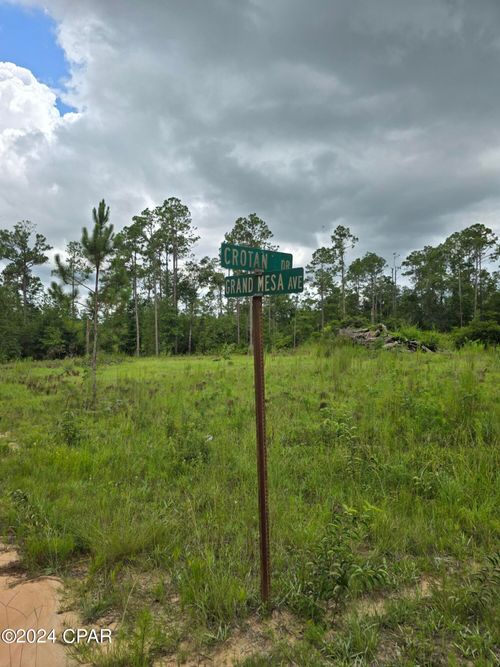 000 Crotan Dr, Alford, FL, 32420 | Card Image