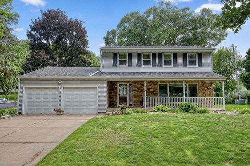 7315 Voss Parkway, Middleton, WI, 53562 | Card Image