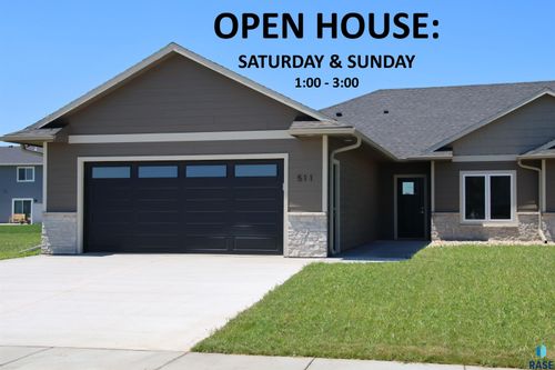 511 Bunyan Dr Drive, Harrisburg, SD, 57032-8293 | Card Image