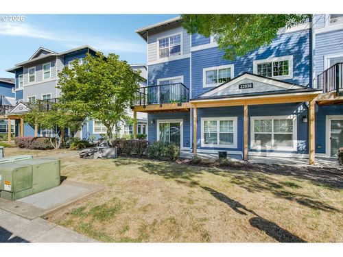 201-22836 Sw Forest Creek Dr, Sherwood, OR, 97140-9877 | Card Image