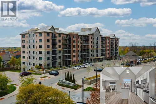 701-778 Laurelwood Dr, Waterloo, ON, N2V0G3 | Card Image