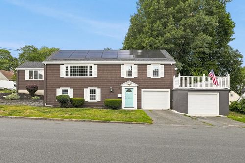 11 Lansing Rd, Lynn, MA, 01904-1016 | Card Image