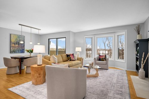 1633 Cedar Lake Pkwy, Minneapolis, MN, 55416-3613 | Card Image