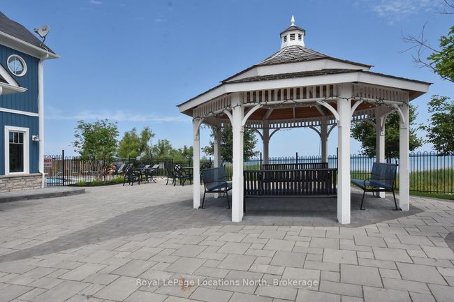 16 Starboard Cir, House other with 3 bedrooms, 3 bathrooms and 2 parking in Wasaga Beach ON | Image 44