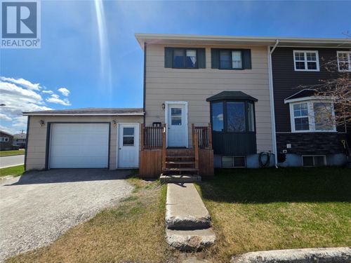 2 Embassy Avenue, Labrador City, NL, A2V2X1 | Card Image