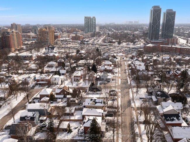 48 David St, Home with 10 bedrooms, 10 bathrooms and 11 parking in Brampton ON | Image 41
