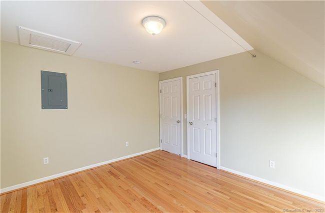 2 - 22 Hull Pl, Home with 2 bedrooms, 1 bathrooms and 2 parking in Seymour CT | Image 9