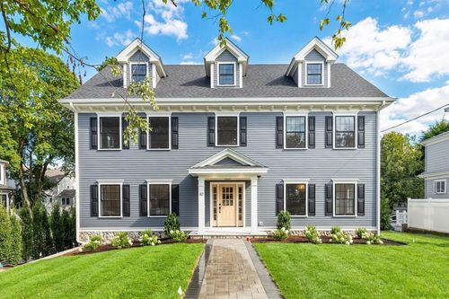 40 Foxcroft Rd, Winchester, MA, 01890-2435 | Card Image