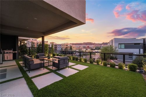 46 Promenade Isle Ln, Henderson, NV, 89011-3807 | Card Image