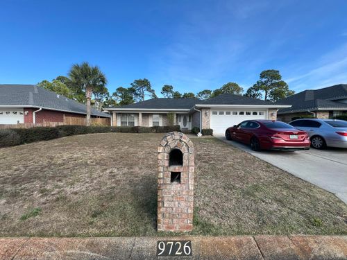 9726 Parker Lake Cir, Navarre, FL, 32566-4800 | Card Image