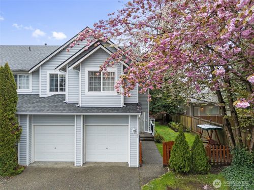 21 95th Dr Se, Lake Stevens, WA, 98258-3970 | Card Image