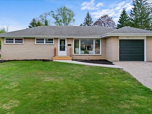 2015 Maplewood Road, Northbrook, IL, 60062 | Card Image