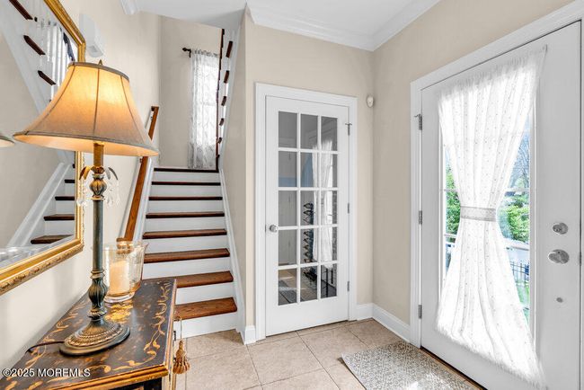 130 Locust Ave, Condo with 4 bedrooms, 4 bathrooms and null parking in Red Bank NJ | Image 4