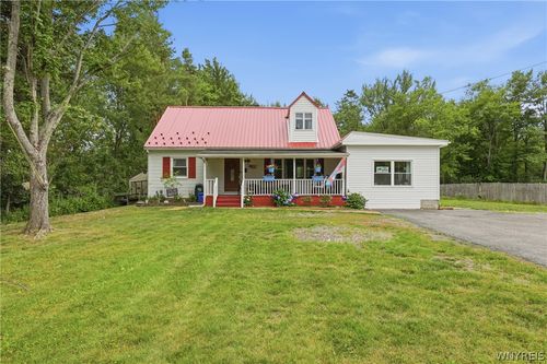 5227 Big Tree Rd, Orchard Park, NY, 14127-2250 | Card Image